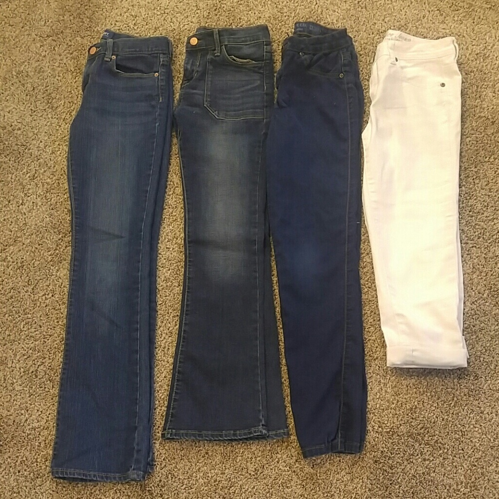 4 pairs Girls jeans